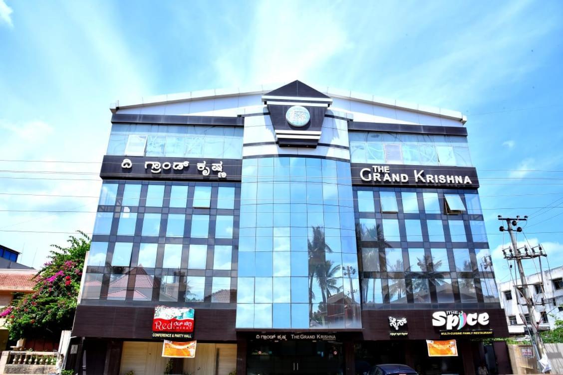 The Grand Krishna Luxury Hotel Chikmagalūr المظهر الخارجي الصورة
